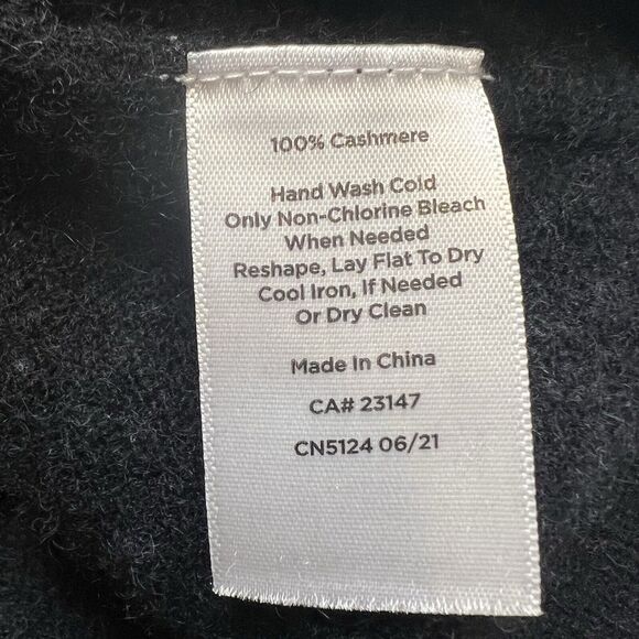 Talbots Cashmere Sweater Women's Small Black 3/4 Sleeve Crew Neck Black Solid - Picture 8 of 8